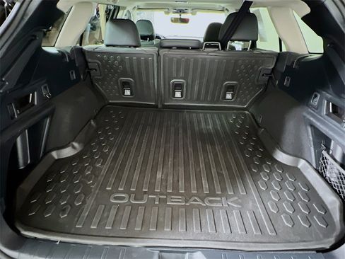 Certified 2022 Subaru Outback Onyx Edition XT w/ Popular Package #2 image 24