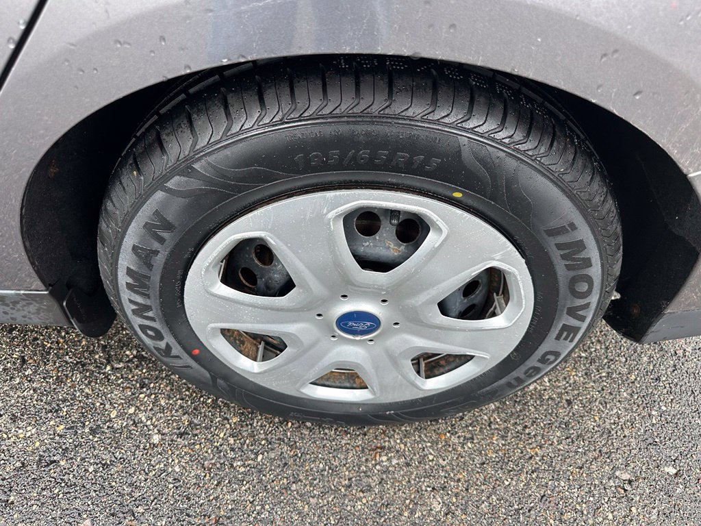 Used 2012 Ford Focus S FWD image 18