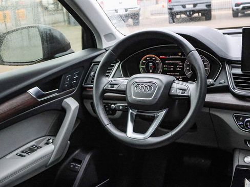 Used 2022 Audi Q5 e Prestige w/ Prestige Package image 26