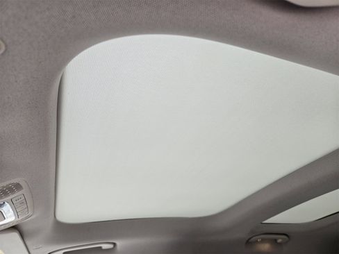 Certified 2022 Mercedes-Benz GLB 250 image 23