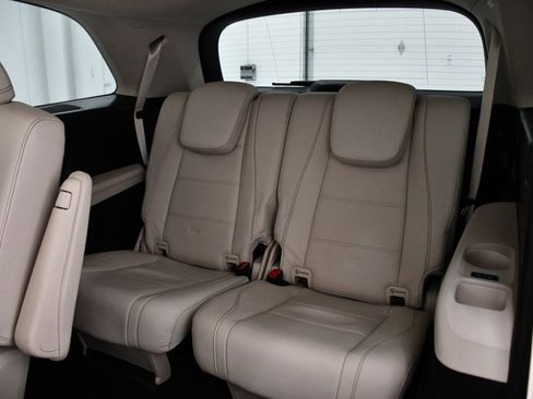 Certified 2021 Mercedes-Benz GLS 580 4MATIC image 22