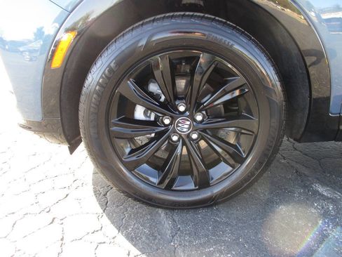 Used 2024 Buick Envista Sport Touring FWD image 9