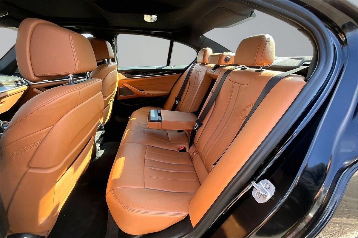 Used 2019 BMW 530i xDrive AWD/4WD image 18