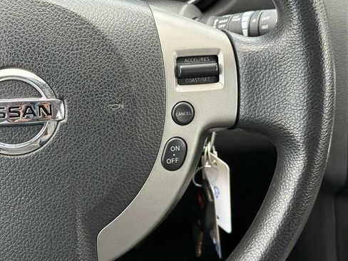 Used 2015 Nissan Rogue S w/ Convenience Package FWD image 11