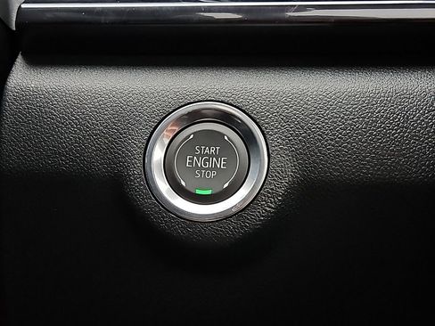 New 2026 GMC Terrain AT4 w/ Technology Package II image 17