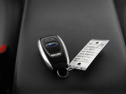 Used 2017 Subaru Legacy 2.5i Limited image 37