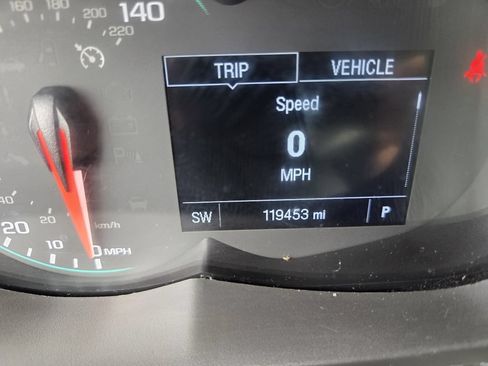 Used 2021 Chevrolet Trax LS w/ Tint and Cruise Package FWD image 24