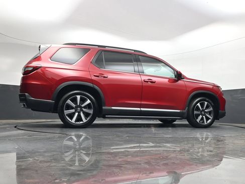 Used 2024 Honda Pilot Touring image 38