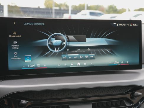 Certified 2025 BMW 230i xDrive Coupe w/ Premium Package image 25