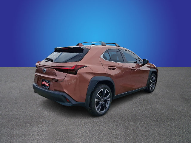Used 2025 Lexus UX 300h FWD w/ Accessory Package (Z2) image 4