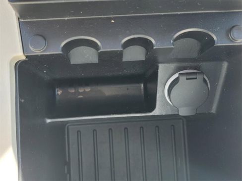 Certified 2023 Nissan Maxima SV w/ Floor Mat Group image 20