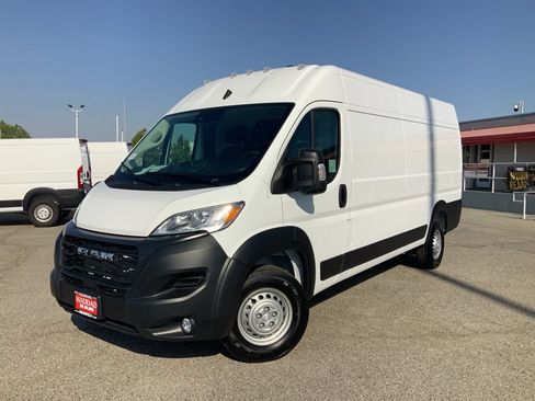 New 2026 RAM ProMaster 3500 FWD image 1