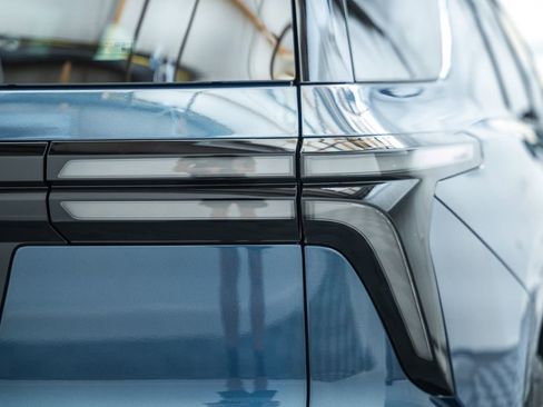 New 2026 Chevrolet Traverse High Country image 8