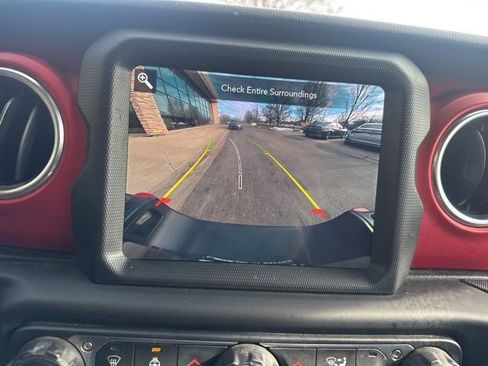 Used 2020 Jeep Gladiator Rubicon image 24