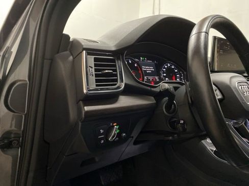 Used 2023 Audi Q5 2.0T Premium image 15