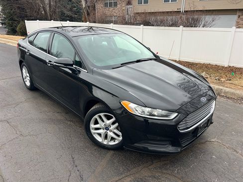 Used 2014 Ford Fusion SE image 1