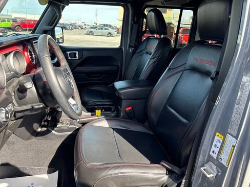 Used 2018 Jeep Wrangler Unlimited Rubicon AWD/4WD image 18