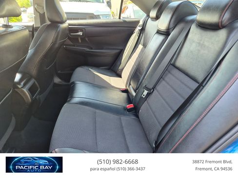 Used 2017 Toyota Camry SE FWD image 13