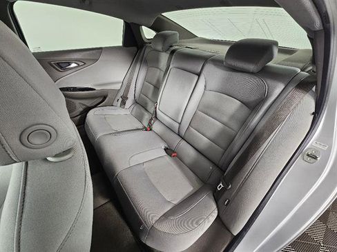 Used 2018 Chevrolet Malibu LT image 21