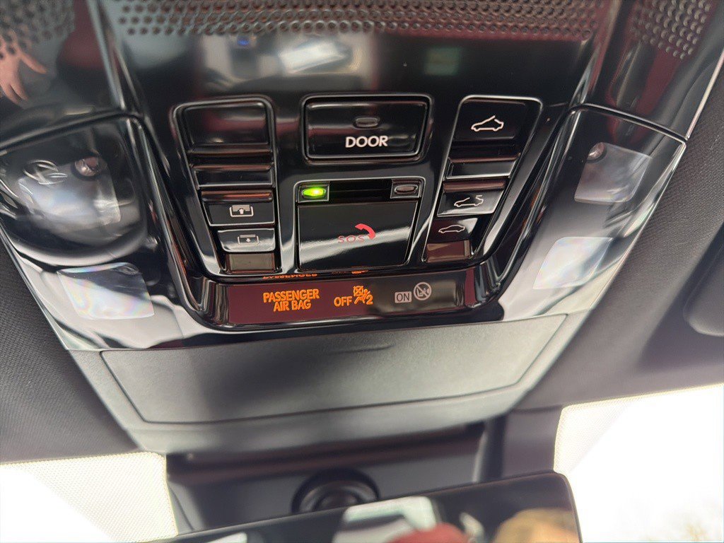 Used 2024 Lexus NX 350 AWD w/ Vision Package image 36