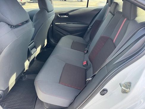 Used 2025 Toyota Corolla SE w/ SE Premium Package image 10
