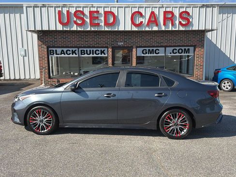 Used 2023 Kia Forte GT-Line FWD image 2
