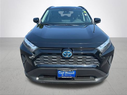 Used 2023 Toyota RAV4 XLE AWD/4WD image 3