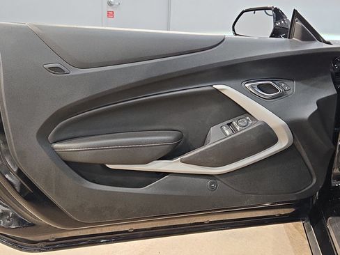 Used 2020 Chevrolet Camaro LT RWD image 20