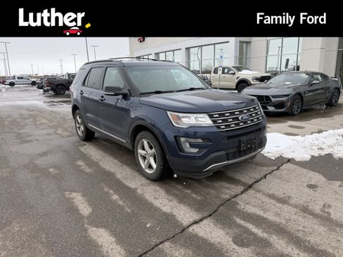 Used 2016 Ford Explorer XLT w/ Equipment Group 202A image 1