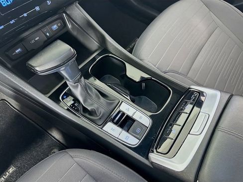 Used 2022 Hyundai Santa Cruz SEL Premium image 21