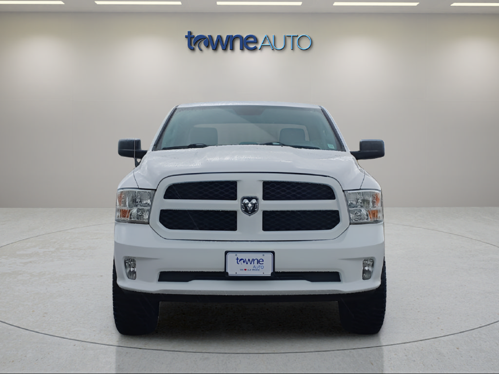 Used 2019 RAM 1500 Express AWD/4WD image 9