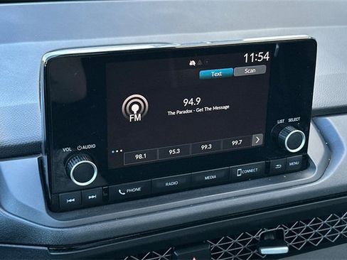 Certified 2023 Honda Accord EX image 19