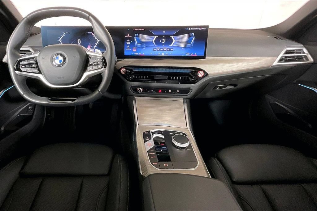 Used 2025 BMW 330i Sedan RWD image 15