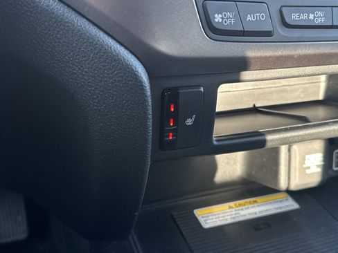 Used 2022 Honda Passport EX-L image 32