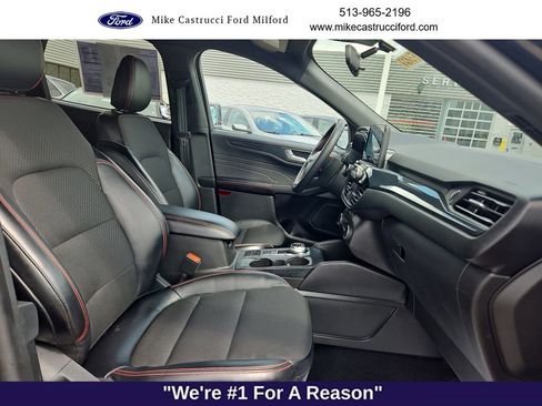 Used 2025 Ford Escape ST-Line AWD/4WD image 30