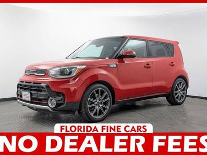 Used 2018 Kia Soul ! w/ Tech Package