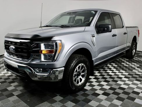 Used 2022 Ford F150 XLT w/ Trailer Tow Package AWD/4WD image 4