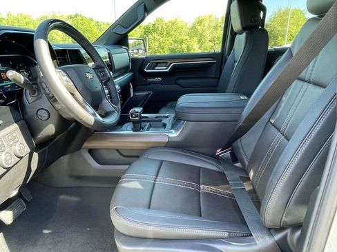 New 2026 Chevrolet Silverado 1500 High Country w/ High Country Premium Package AWD/4WD image 15