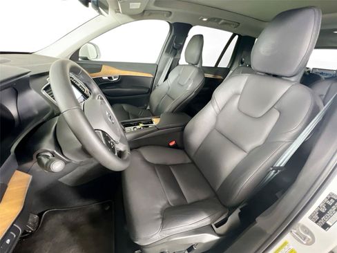 Used 2024 Volvo XC90 T8 Plus w/ Protection Package Premier AWD/4WD image 21