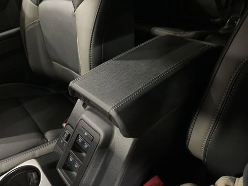 New 2025 Ford Bronco Outer Banks AWD/4WD image 26