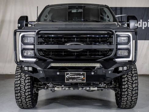 Used 2024 Ford F250 Lariat w/ Lariat Ultimate Package AWD/4WD image 3