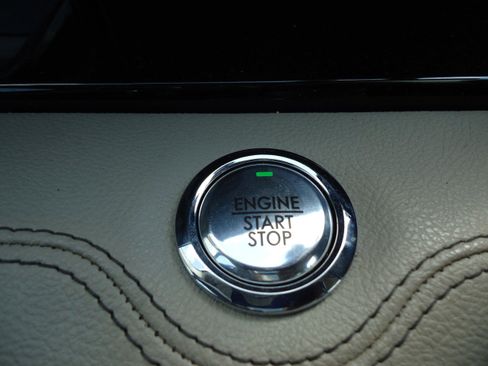 Used 2022 Lincoln Navigator Reserve image 24