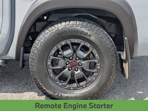 Used 2024 Nissan Frontier Pro-X w/ Pro Premium Package RWD image 12