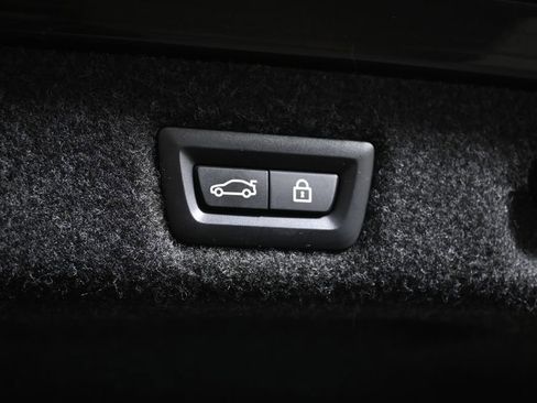 Certified 2022 BMW 540i xDrive w/ M Sport Package image 39