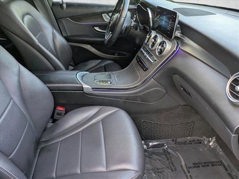 Used 2020 Mercedes-Benz GLC 300 image 19