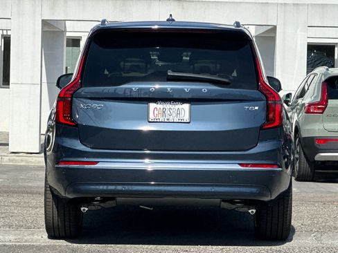 New 2026 Volvo XC90 T8 Plus image 6