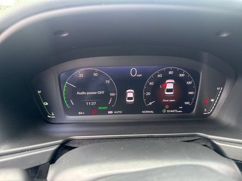 Used 2025 Honda Accord Sport image 12