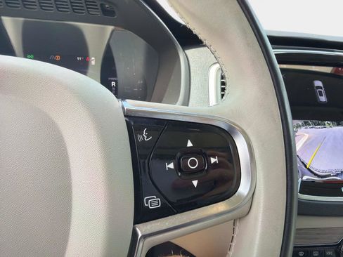 Certified 2024 Volvo XC90 T8 Core AWD/4WD image 27