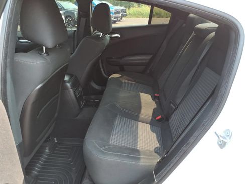 Used 2019 Dodge Charger SXT w/ Blacktop Package RWD image 16
