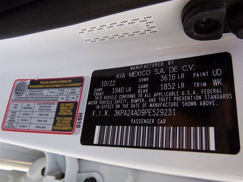 Used 2023 Kia Rio LX image 63